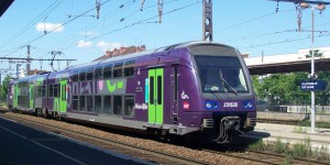 Intempéries : un train bloqué par un éboulement près de Lyon