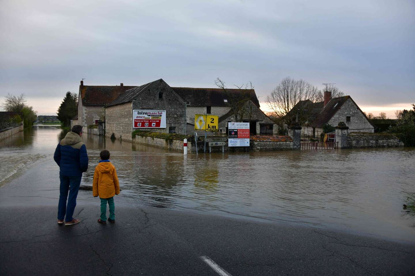 Risque d’inondations : les départements de la Côte-d’Or et de l’Yonne en alerte rouge, l’Indre-et-Loire repasse en orange