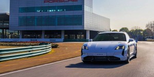 Porsche : ces innovations qui font de la Taycan un monstre de performance