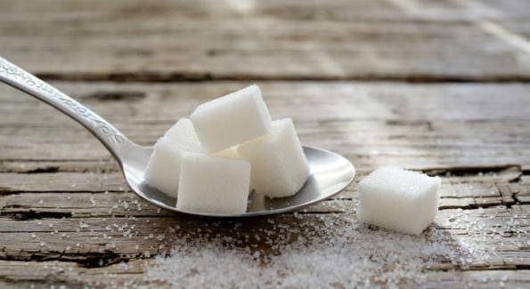 Detox: 3 étapes pour se désintoxiquer du sucre