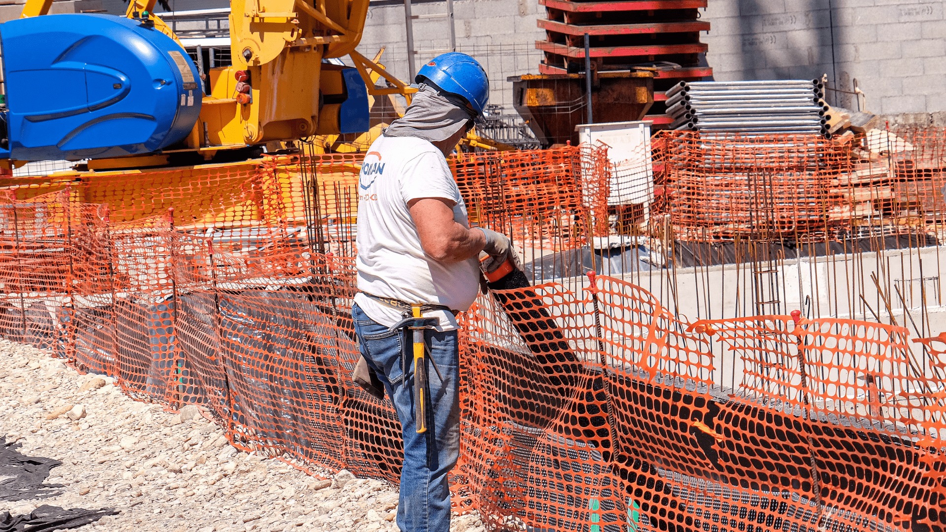  Canicule : sur les chantiers, les ouvriers agonisent