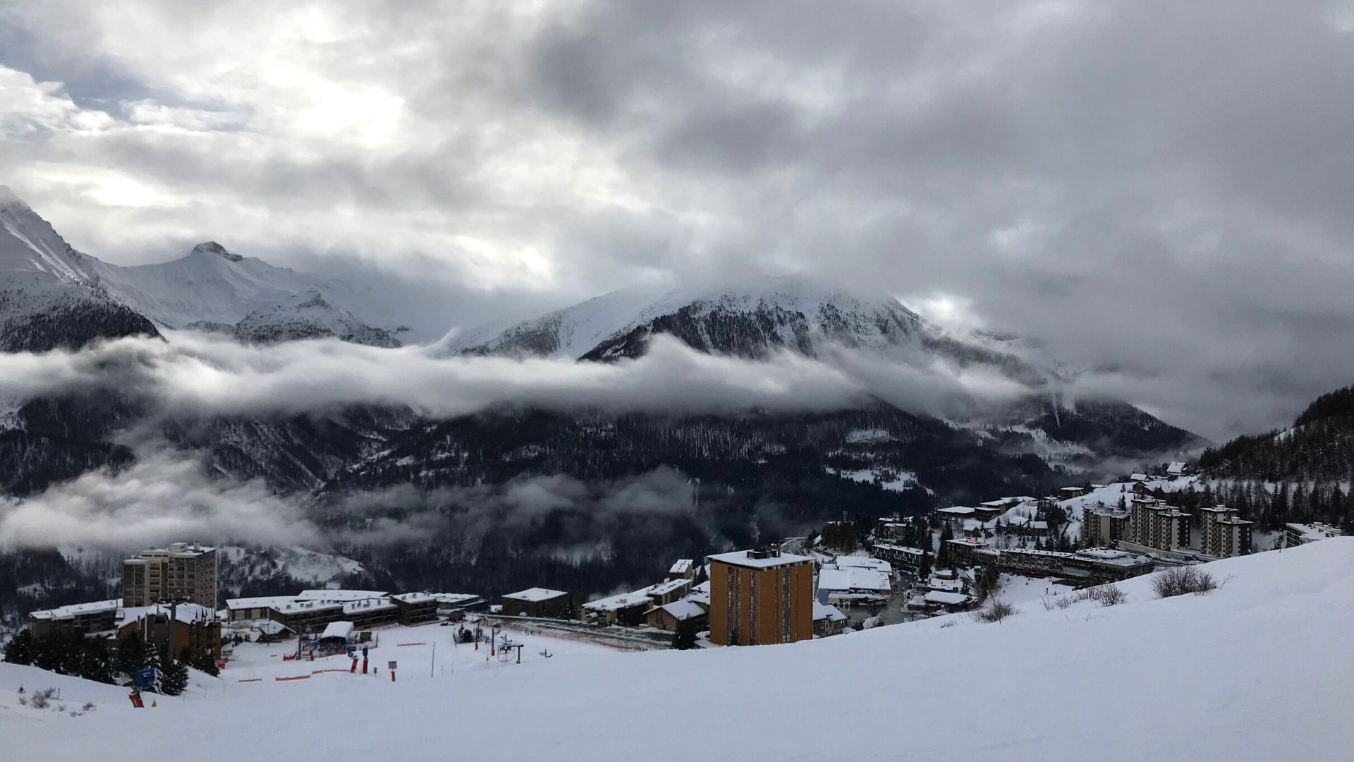  Stations de ski : le défi de la rénovation énergétique des logements
