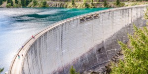 Une ordonnance clarifie le régime juridique applicable aux concessions hydroélectriques
