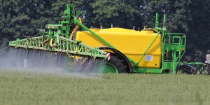 La France et les pesticides : une histoire de dérogations