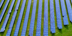 Photovoltaïque : EDF Renouvelables ouvre des négociations exclusives pour acquérir Luxel