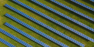 Photovoltaïque au sol : le cahier des charges des nouvelles périodes est publié 