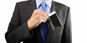 Le Gouvernement veut limiter les ondes émises par les téléphones portables 