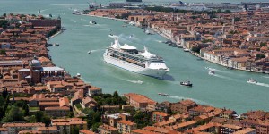 Les paquebots bannis du cœur de Venise pour sauver la cité du «péril»
