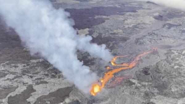 La Réunion : le Piton de la Fournaise rentre en éruption