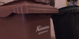 Marseille se met au ramassage des biodéchets, transformés en compost