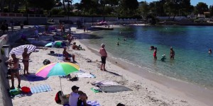 Antibes : la qualité de l'eau de baignade scrutée de près