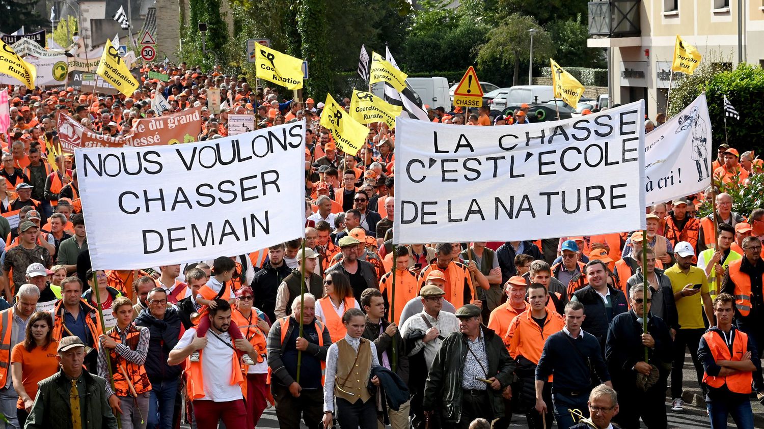 Au moins 40 000 chasseurs manifestent à Mont-de-Marsan, Amiens, Redon et Caen