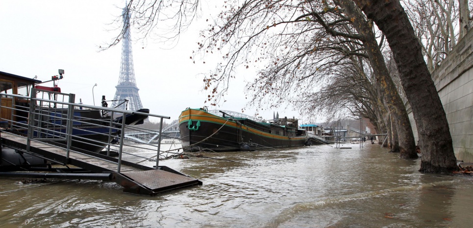 Inondations : la crue centennale est-elle imminente à Paris ?