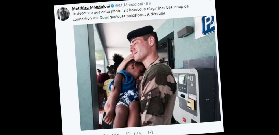 Espoir ou propagande ? La photo d'un soldat et d'un enfant à Saint-Martin divise