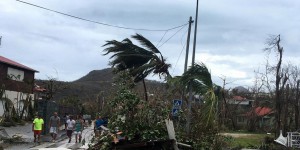 Ouragan Irma : 'On a l'impression d'être dans un pays en guerre' 