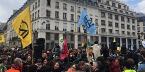 'Se rebeller est notre devoir' : Extinction Rebellion entre en résistance pour le climat
