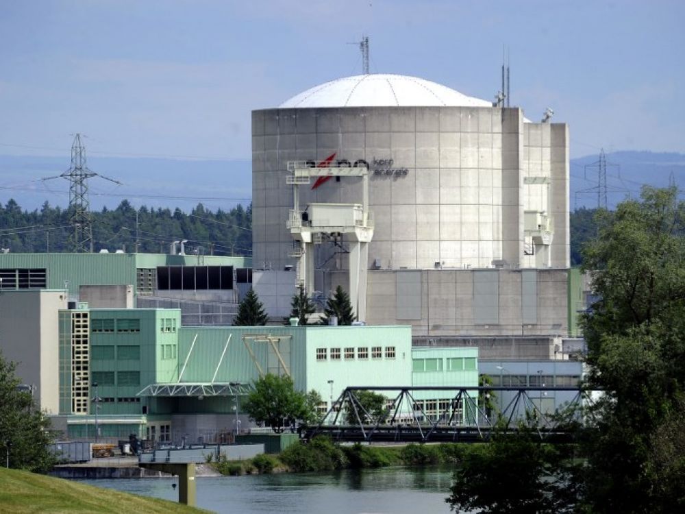 La Suisse va redémarrer la plus vieille centrale nucléaire du monde