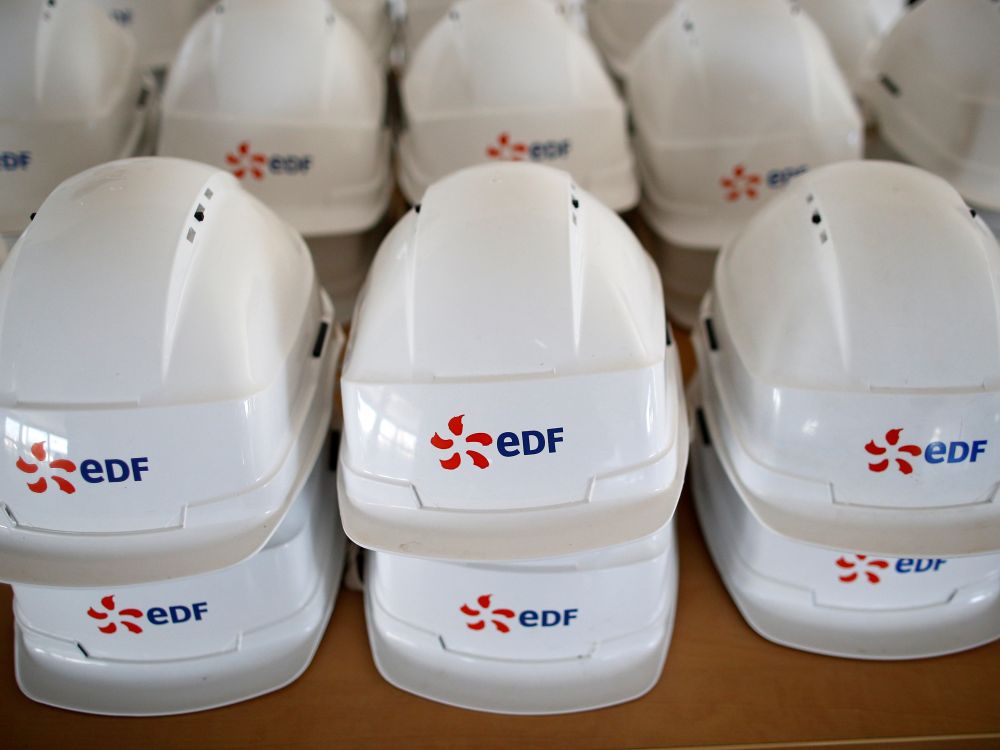 EDF: Grève reconduite contre 'le projet Hercule', la production nucléaire baisse