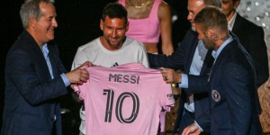 Messi présenté par l'Inter Miami dans l'euphorie... et sous la pluie