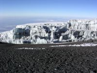Les glaciers du Kilimandjaro disparaîtront d'ici 2030
