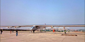 En bref : Solar Impulse est en Chine, retardé par le vent