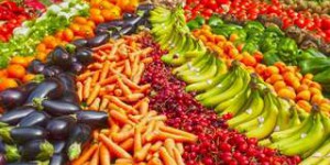 Les épluchures de fruits et légumes pourraient purifier l’eau
