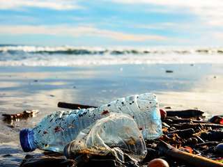 La Méditerranée déborde de plastique : 600.000 tonnes rejetées par an !