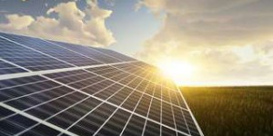Cette technologie rend les panneaux solaires 2 fois plus efficaces et beaucoup moins coûteux