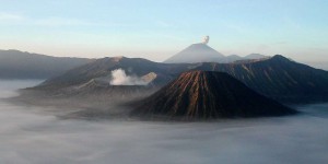 Les habitants de l’île de Java pris par surprise par l'éruption du volcan Semeru