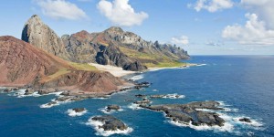 Des roches faites de plastique découvertes sur l'île reculée de Trindade