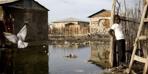 Après les inondations, un séisme sème panique et destructions à Haïti