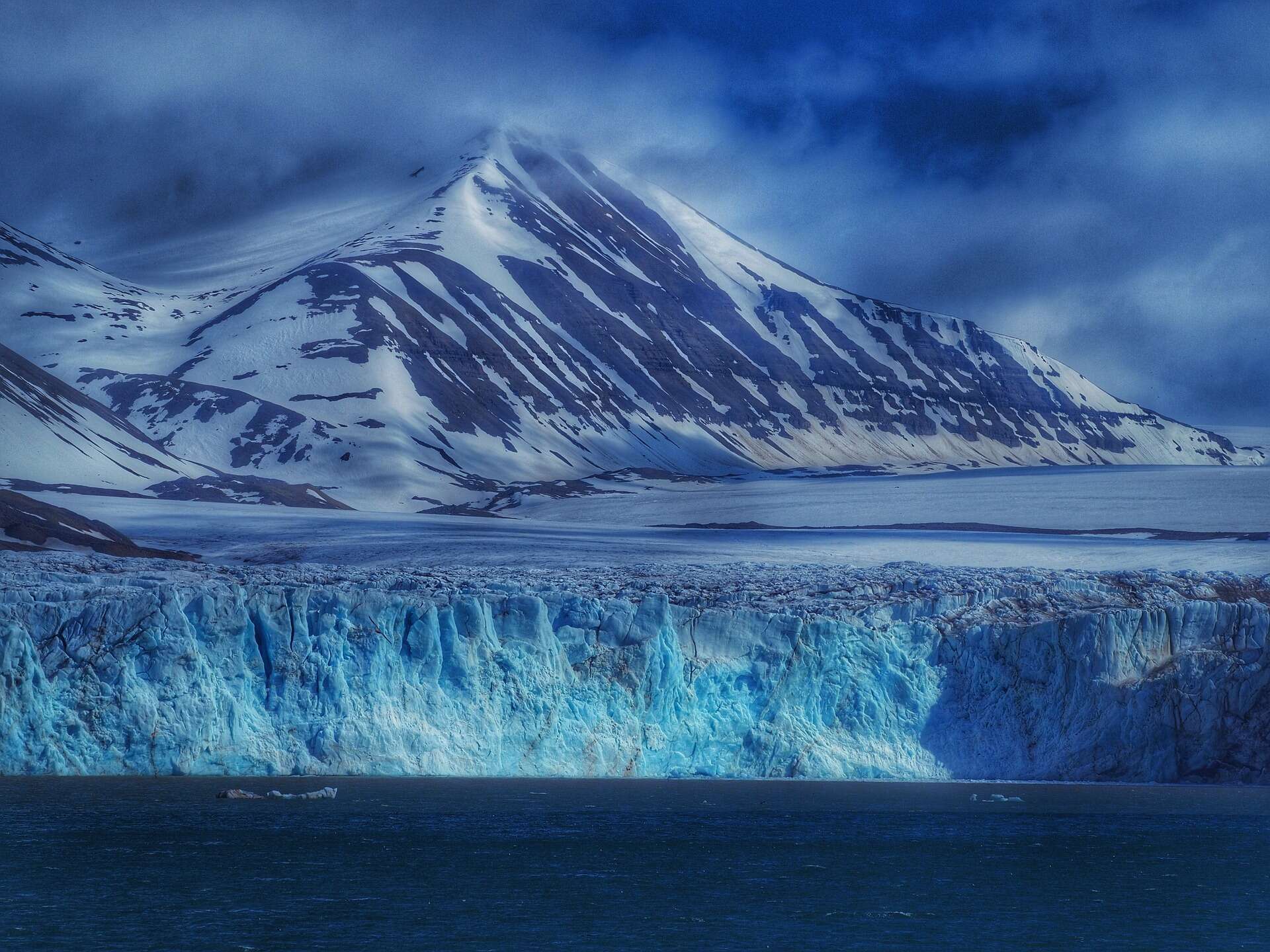 Heïdi Sevestre : « le glacier que je connais le mieux subit une véritable hécatombe »
