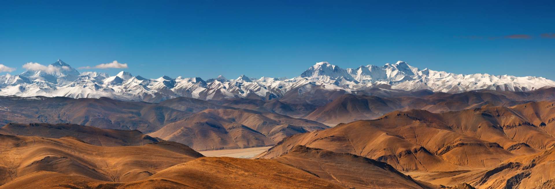 Cette plaque tectonique est en train de se déchirer sous le plateau du Tibet !