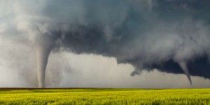 Phénomène météo extraordinaire : la tornade satellite, un double danger !