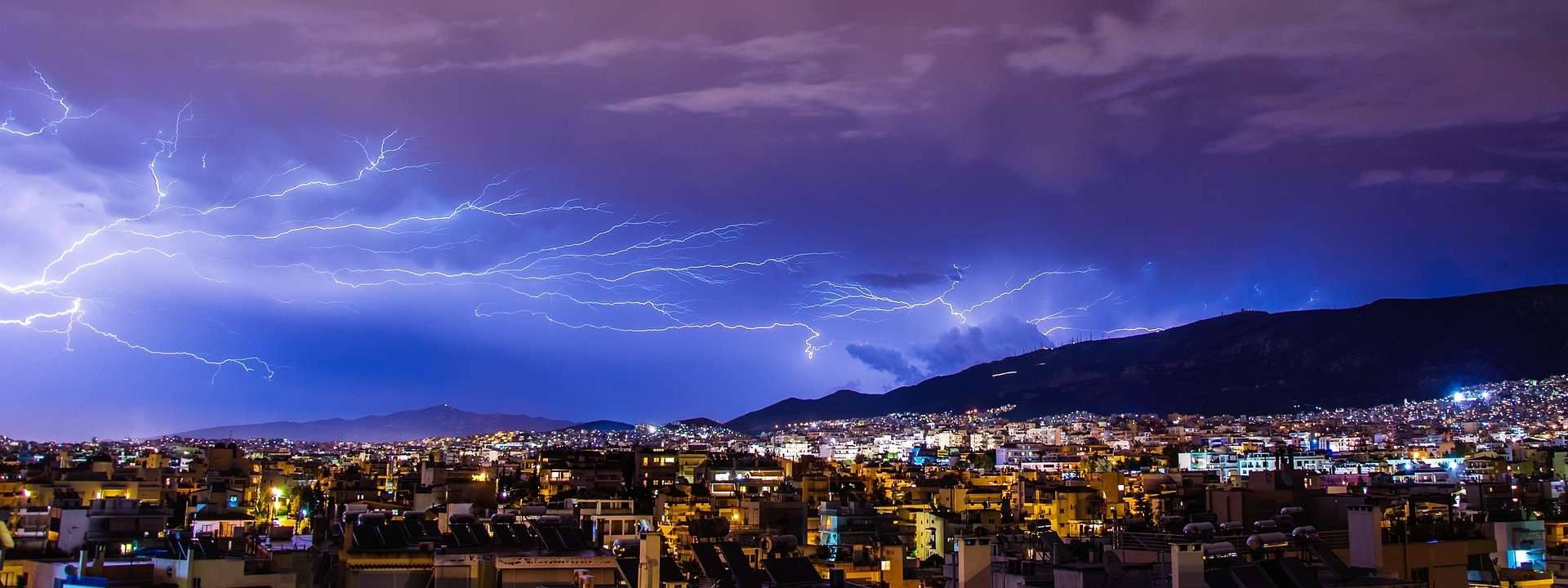 Phénomène météo extraordinaire : les éclairs silencieux