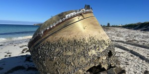 D’où vient le mystérieux objet cylindrique échoué sur une plage en Australie ?