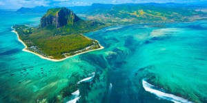 Vidéo : la cascade sous-marine de l’île Maurice est-elle une illusion d’optique ?