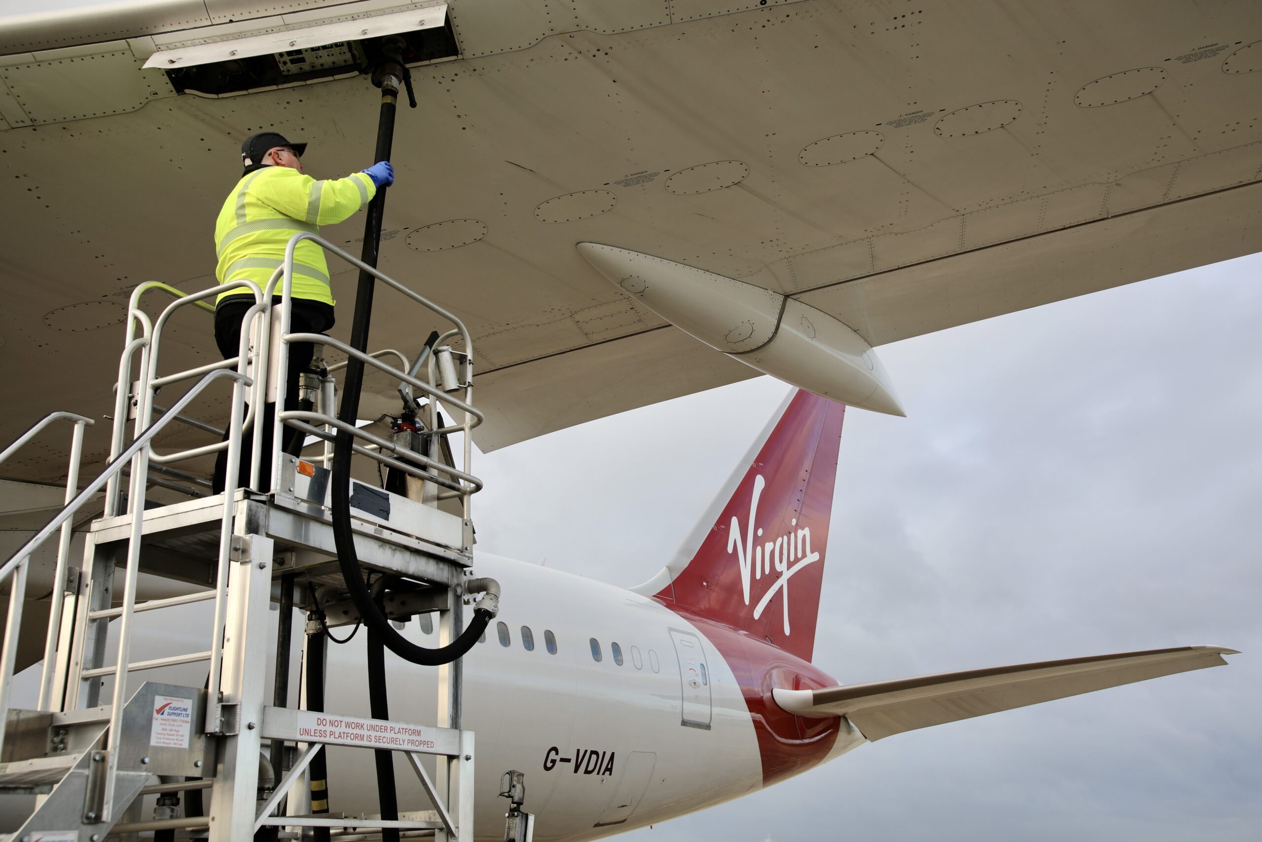 Ce Boeing 787 boucle le premier vol transatlantique 100% « carburant durable »