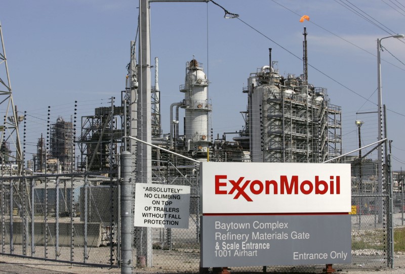 Procès historique contre ExxonMobil, accusé d'avoir minimisé l'impact du réchauffement climatique