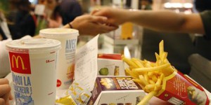 Maires de France, vous pouvez agir pour le tri des déchets dans les fast food!