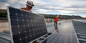 Énergie solaire : un pas de plus vers la baisse de certaines aides publiques