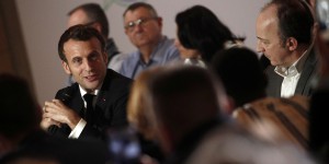 Macron rencontre la Convention citoyenne pour le climat pour une discussion 'franche et directe'