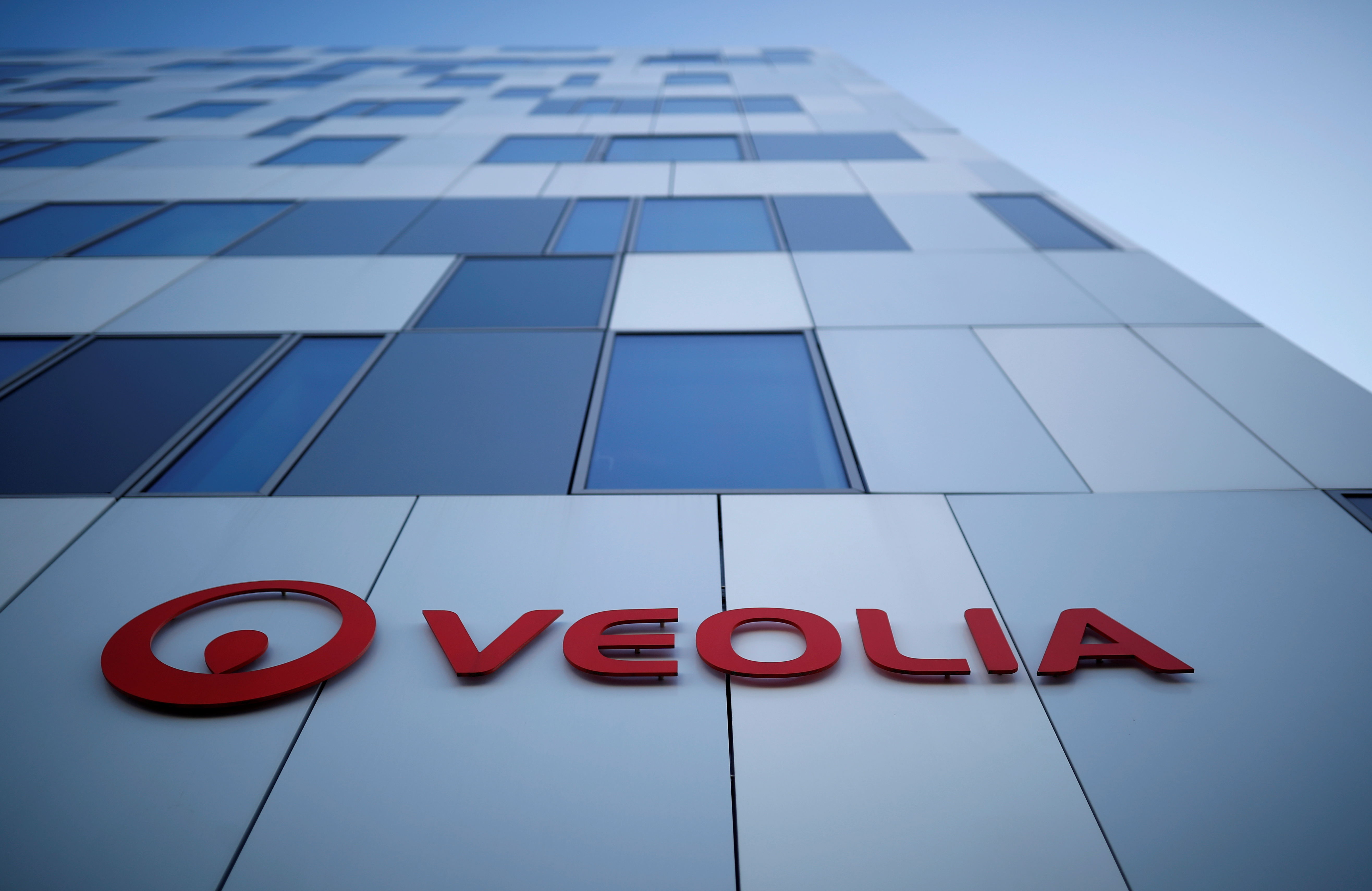 Veolia retrouve l'ensemble de ses droits d'actionnaire au sein de Suez
