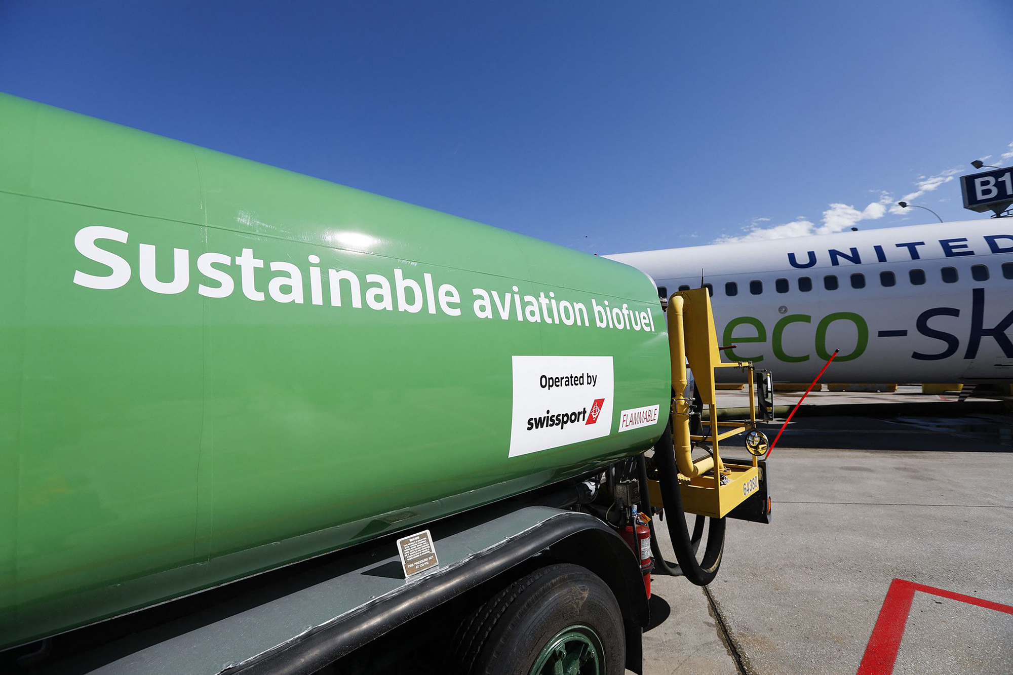 Carburants durables pour l'aviation : la France accélère le développement d'une filière