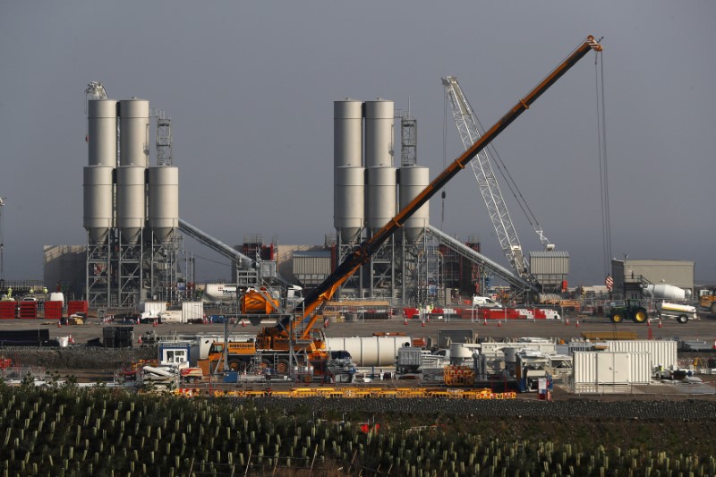 Nucléaire : Johnson prêt à écarter la Chine des appels d'offres britanniques