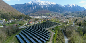 En Haute-Savoie, une commune transforme du foncier inexploitable en centrale solaire