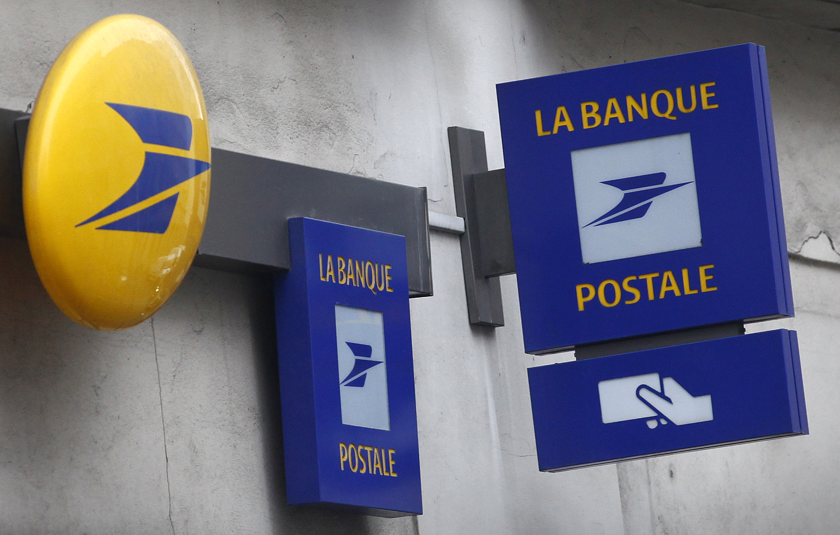 La Banque Postale veut liquider ses 1,2 milliard d'actifs liés aux énergies fossiles