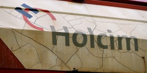 Construction : Holcim lâche encore plus d’un milliard d’euros pour verdir son offre