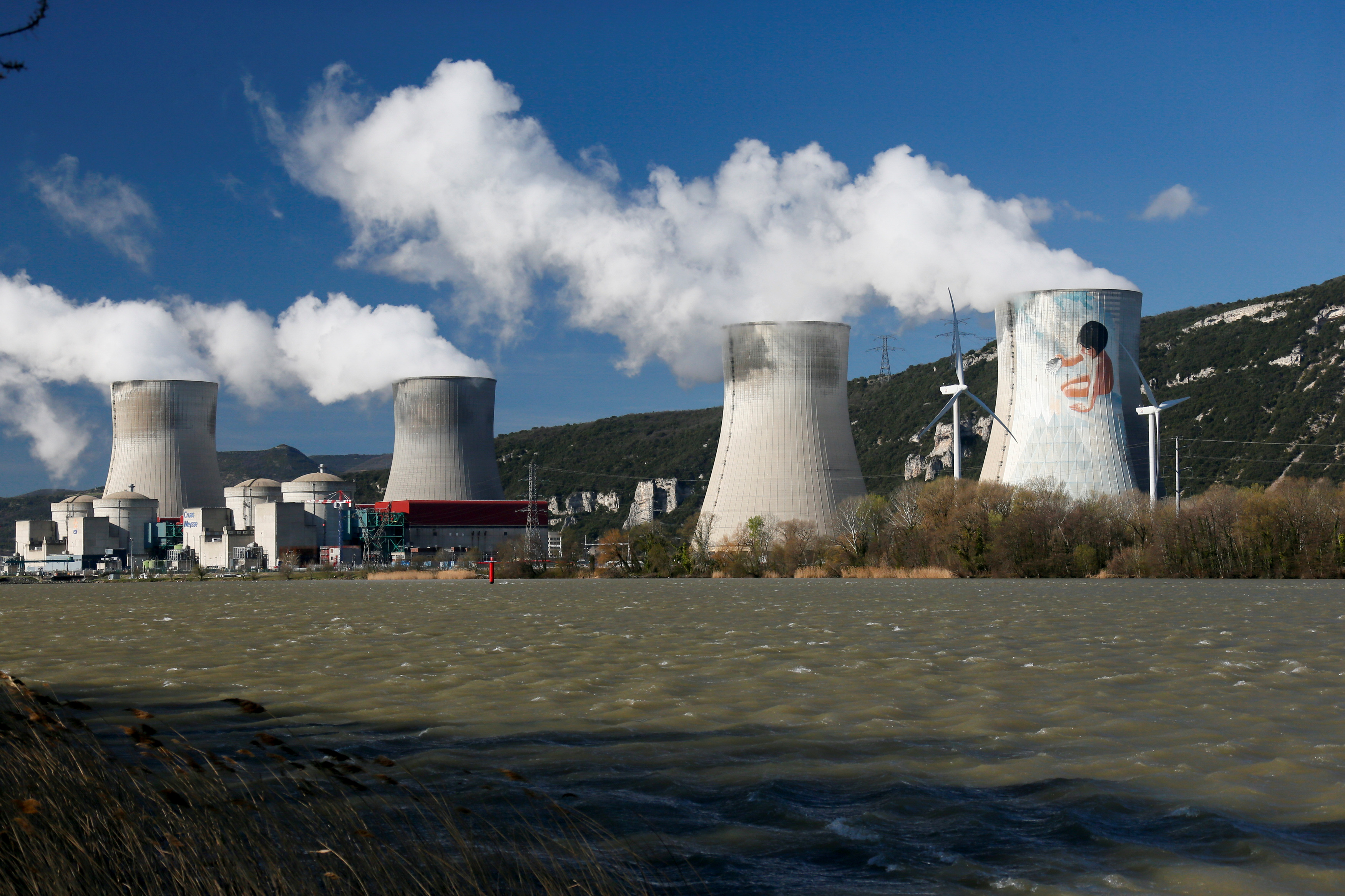 Le gaz et le nucléaire dans le label 'vert' de l'UE, une aubaine pour EDF et Engie