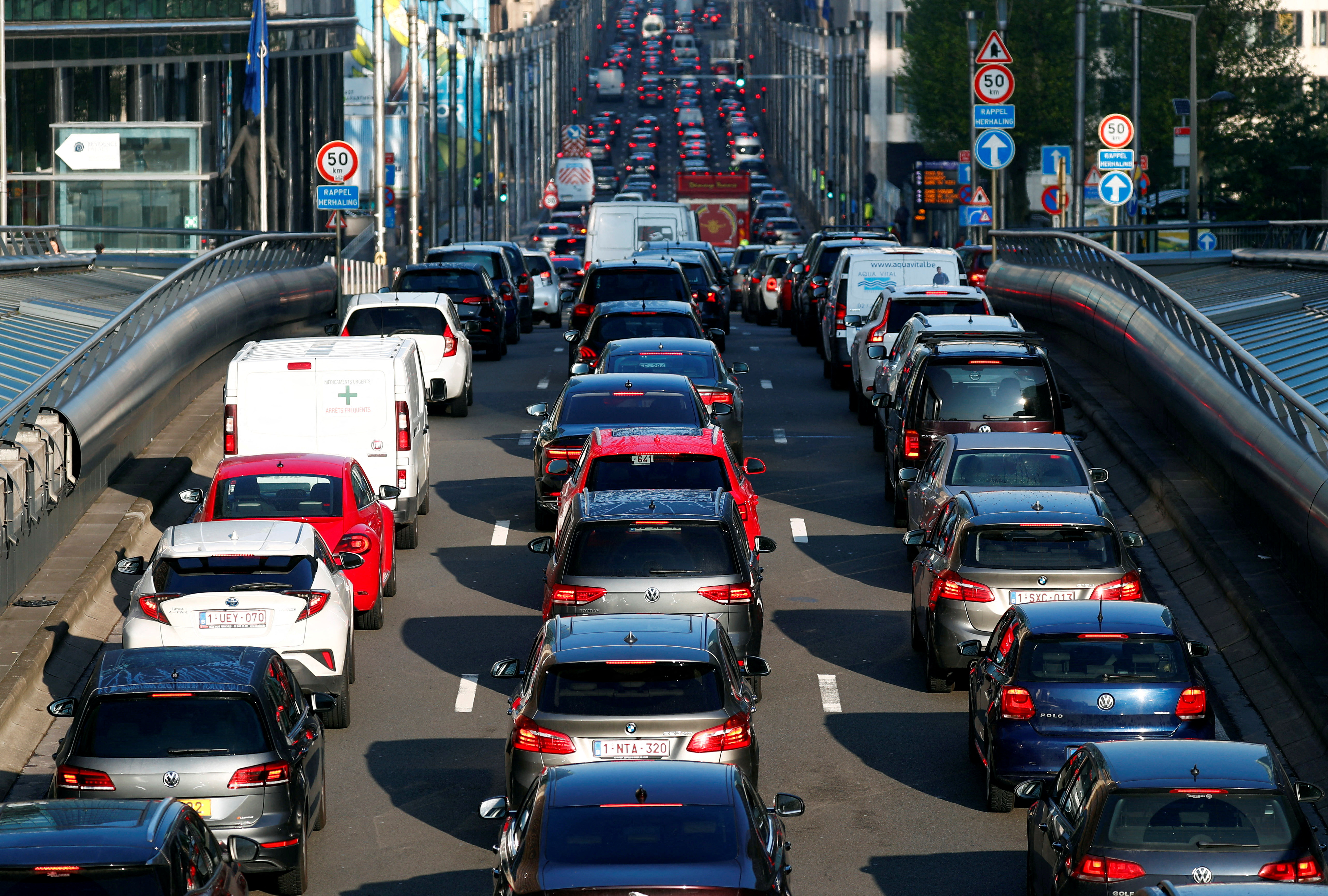 'Autosolisme': plus de 80% des conducteurs seuls en voiture le matin